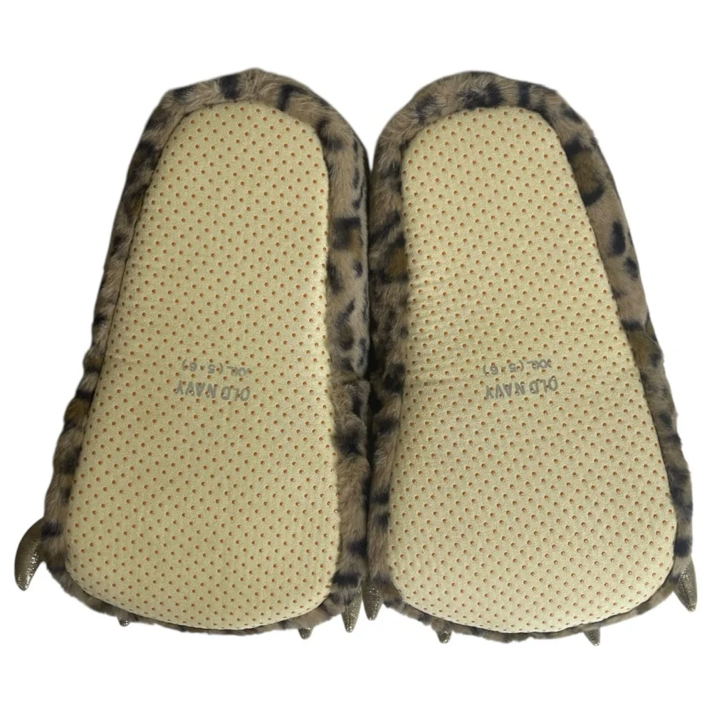NWT Old Navy Kids Plush Slippers XXL Youth 5-6 Critter Leopard Monster Claw Feet